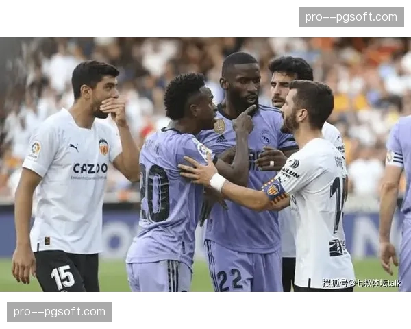 莱奥社媒四连发怒斥判罚双标，质疑意甲裁判标准公正性