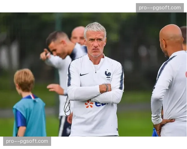 拉斯维加斯王牌队与冠军教头完成多年续约，合同细节未披露