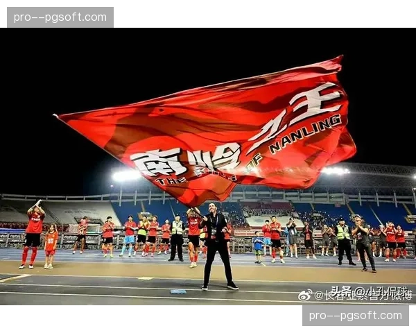 评论：中游球队缺乏动力，联赛后半程比赛强度引讨论