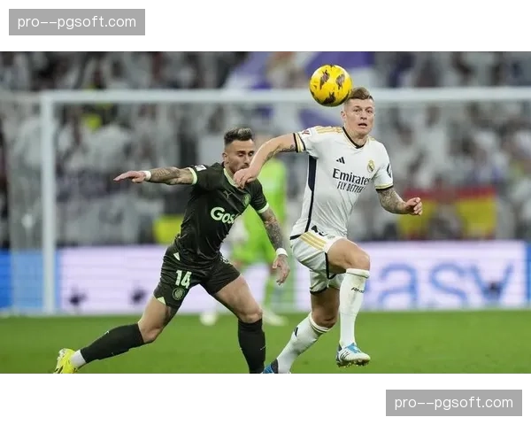 赫罗纳主帅米歇尔谈“黑马”历程：坚持传控与团队至上的哲学