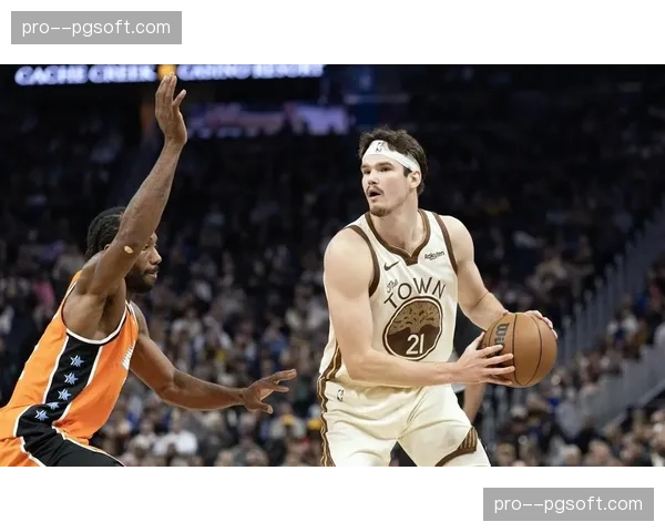 快船加兰与伦纳德组合百回合净胜23.7分，交易效果显著